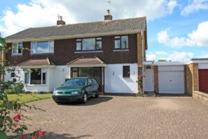 Cricklade Road, Highworth