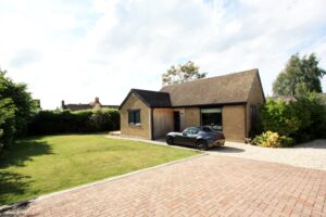 Lechlade Road, Highworth