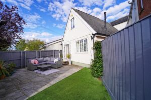 Lechlade Road, Highworth