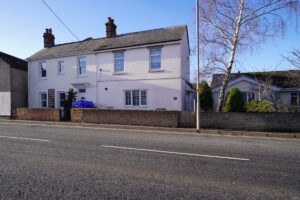 Lechlade Road, Highworth