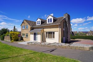Grove Hill, Highworth