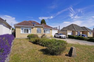 Botany, Highworth