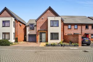 Minerva Heights, Blunsdon